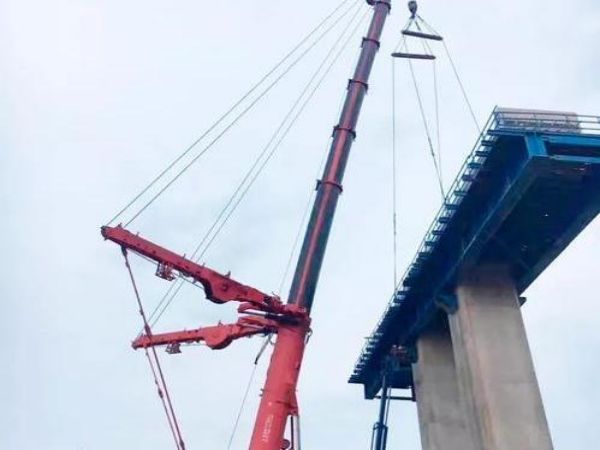 日照市吊车电话_嘉顺吊装出租包您满意